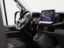 Volkswagen Crafter 2.0 TDI L3H3 Highline 140PK | Automaat | Trekhaak | Navigatie | Cruise Control | Multifunctioneel Stuurwiel | Apple/Android Carplay | DAB+ | Parkeersensoren Voor + Achter | Achteruitrijcamera |