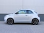Fiat 500 La Prima 42 kWh Achteruitrijcamera | Parkeersensoren Voor & Achter | Apple Carplay/Android Auto | Adaptive Cruise Control