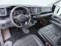 Volkswagen Crafter Bedrijfswagens 30 2.0 TDI L3H3 DC Highline | Trekhaak | Camera | ACC | Full LED | Spiegelpakket | 17'' |
