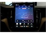 Volvo XC60 2.0 T6 AWD 293kW/399pk Aut8 Plug-in hybrid Plus Bright PANORAMADAK + HARMAN/KARDON + 360 CAMERA + HEAD-UP + BLIS + LANE ASSIST + STOEL-&STUURVERWARMING + ADAPT.CRUISE + PILOT ASSIST + MATRIX LED + KEYLESS ENTRY&GO + PARKSENSOREN V&A + 19" LM-VELGEN!!