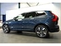 Volvo XC60 2.0 T6 AWD 293kW/399pk Aut8 Plug-in hybrid Plus Bright PANORAMADAK + HARMAN/KARDON + 360 CAMERA + HEAD-UP + BLIS + LANE ASSIST + STOEL-&STUURVERWARMING + ADAPT.CRUISE + PILOT ASSIST + MATRIX LED + KEYLESS ENTRY&GO + PARKSENSOREN V&A + 19" LM-VELGEN!!