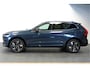 Volvo XC60 2.0 T6 AWD 293kW/399pk Aut8 Plug-in hybrid Plus Bright PANORAMADAK + HARMAN/KARDON + 360 CAMERA + HEAD-UP + BLIS + LANE ASSIST + STOEL-&STUURVERWARMING + ADAPT.CRUISE + PILOT ASSIST + MATRIX LED + KEYLESS ENTRY&GO + PARKSENSOREN V&A + 19" LM-VELGEN!!
