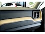 Volvo XC60 2.0 T6 AWD 293kW/399pk Aut8 Plug-in hybrid Plus Bright PANORAMADAK + HARMAN/KARDON + 360 CAMERA + HEAD-UP + BLIS + LANE ASSIST + STOEL-&STUURVERWARMING + ADAPT.CRUISE + PILOT ASSIST + MATRIX LED + KEYLESS ENTRY&GO + PARKSENSOREN V&A + 19" LM-VELGEN!!