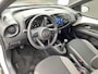 Toyota Aygo X 1.0 VVT-i MT Play Nette auto, zeer lage KM stand, navigatie Apple CarPlay/Android Auto, adaptieve cruise control, camera