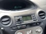 Toyota Yaris 1.3 VVTI 5DR Automaat Sol | 2e eigenaar, Airconditioning, Trekhaak, Stuurbediening, Radio/CD-Speler