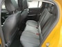 Peugeot 208 1.2 PureTech Allure | Climate | Cruise | Panodak | Parkeersensoren | navigatie | LM Velgen | Stoelverwarming |