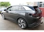 Volkswagen ID.4 First Max 77 kWh, SOH 87%, Trekhaak, Stoelverw. Camera, Carplay, Zeer Luxe, Rijklaarprijs incl garantie.