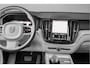 Volvo XC60 2.0 T8 Plug-in hybrid AWD Plus Bright Luchtvering Pano Elek Trekhaak 360°