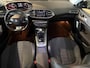 Peugeot 308 1.2 PURETECH ALLURE l NAP l CAMERA l NW DISTRI l CARPLAY l PANO l