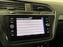 Volkswagen Tiguan 1.4 TSI PHEV ELEGANCE/ EL TREKH/IQ LIGHT/IQ DRIVE/CAM/EL A KLEP/ENZ