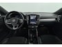 Volvo EX40 SINGLE MOTOR PLUS BLACK EDITION 70 KWH 100% SOH | Trekhaak | Harman Kardon | Warmtepomp