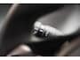 Peugeot e-2008 EV Allure 50 kWh 3-fase [ LED Navi Camera Keyless ]