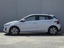 Hyundai i20 1.0 T-GDI Comfort / Fabrieksgarantie tot 03-2029 / Dealer onderhouden / Apple Carplay Android Auto / Stuur- & Stoelverwarming / Cruise control / Achteruitrijcamera / Trekgewicht 1110 kg /