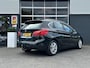 BMW 2-Serie Active Tourer 218i Essential, Automaat, Bluetooth, Cruise, Navi, Trekhaak, PDC, NAP