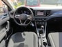 Volkswagen Polo 1.0 TSI 95pk Life / Navigatie by APP / LM 15 inch / Parkeersensoren / LED Lage km stand!!