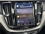 Volvo XC60 2.0 T6 Plug-in hybrid AWD Plus Black Edition LIGHTING PACK | 360 GRADEN CAMERA | HARMAN/KARDON AUDIO | HEAD-UP DISPLAY | PANORAMA DAK| VOLVO DEALER ONDERHOUDEN|