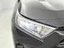 Toyota RAV4 2.5 Hybrid Dynamic | BTW voertuig | Trekhaak | Parkeersensoren achter | Stoelverwarming | Elektrische achterklep | Apple CarPlay/Android Auto | Climate Control