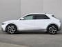 Hyundai Ioniq 5 Connect 77.4 kWh / SOH 100% / Trekgewicht 1600 kg / CCS snelladen / Warmtepomp / Rondomzicht camera / Stuur- Stoel & Achterbank verwarming / Adaptief cruise control / Draadloze telefoon lader / Apple Carplay Android Auto /