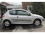 Peugeot 206 1.4 XS Premium / Airco / Elektrische ramen / Centrale deurvergrendeling