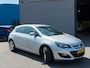 Opel Astra 1.4 Turbo Business +