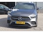 Mercedes-Benz B-klasse 200 Business Solution AMG | NL auto/1e Eigenaar | Automaat | Camera | Night-pakket | Dealer onderhouden