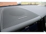 Volvo XC60 T8 Plug-in hybrid AWD Ultimate Dark | Panoramisch schuif-/ kanteldak | Head-up display | Harman Kardon | Elektrische voorstoelen met geheugenfunctie | Trekhaak, inklapbaar | 360 graden camera | Stoel-/ stuurwielverwarming | Pilot assist | Apple carplay/ Android auto