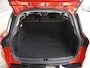 Renault Clio Estate 0.9 TCe Limited 90pk | Navigatie | Trekhaak | Airco | Cruise Control | Parkeerhulp achter | Extra getint glas | Lichtmetalen velgen