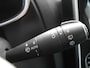 Renault Clio Estate 0.9 TCe Limited 90pk | Navigatie | Trekhaak | Airco | Cruise Control | Parkeerhulp achter | Extra getint glas | Lichtmetalen velgen