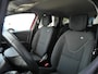 Renault Clio Estate 0.9 TCe Limited 90pk | Navigatie | Trekhaak | Airco | Cruise Control | Parkeerhulp achter | Extra getint glas | Lichtmetalen velgen