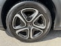 Citroën C3 82pk Shine (Camera - Keyless Entry - Dodehoek detectie - Automatische Airco - Navigatie - Apple Carplay - DAB)