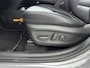 Hyundai Kona Electric EV Premium 64 kWh | Camera | SOH 95,2% | Warmtepomp | Navi & Carplay/Android | Clima | Stoelverkoeling & Stoel stuur verwarming |Trekhaak voor fietsendrager