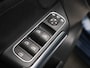 Mercedes-Benz B-klasse 180 Business Solution AMG | Automaat | Climate Control | Stoelverwarming | Achteruitrijcamera | Parkeersensoren | Trekhaak |