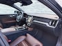 Volvo V60 2.0 T8 Twin Engine AWD R-Design * INSCRIPTION * HUD * CAMERA * CARPLAY *