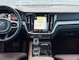 Volvo V60 2.0 T8 Twin Engine AWD R-Design * INSCRIPTION * HUD * CAMERA * CARPLAY *