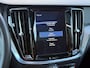 Volvo V60 2.0 T8 Twin Engine AWD R-Design * INSCRIPTION * HUD * CAMERA * CARPLAY *