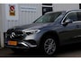 Mercedes-Benz GLC 300e 4MATIC Plug in hybride*Perfect Onderh.*Leder/Stoelverw./Sfeer/Apple Carplay-Android/Snellader/LED/DAB/Rijstrook/Cruise-Control/Camera/Parkeersens.V+A*