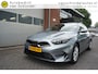 Kia Ceed 1.0 T-GDI 120PK DYNAMICLINE ORIGINEEL NEDERLANDS CAMERA ANDROID/APPLECARPLAY NAVIGATIE ECC AIRCO CRUISECONTROL PDC LMV CHROOM LED BLUETOOTH ENZ...
