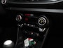 Kia Picanto 1.0 GDi ExecutiveLine | 4-zits | Stoelverwarming | Achteruitrijcamera | LED Koplampen | Navigatie | Stuurwiel verwarmd |
