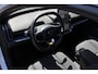 Volvo EX30 Single Motor Extended Range Plus 69 kWh | Achteropkomend verkeer waarschuwing | Apple Carplay & Android Auto | Autonomous Emergency Braking | Bots waarschuwing systeem | Cruise control adaptief met Stop&Go en stuurhulp | Dodehoekdetectie met correctie | Electronic climate controle | Navigatiesysteem | Stof/kunstlederen bekleding | Trekhaak elektrisch uitklapbaar