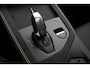 Lynk & Co 01 276PK More, | Harman Kardon | 360 Graden camera | Actieve LED Koplampen | Schuif-/Kanteldak | Sfeerverlichting | Dodehoekassistent | Adaptieve Cruise Control | Stuurverwarming | Stoelverwarming | Bestuurdersstoel met geheugen | Getint glas | Elektrisch bedienbare achterklep | Draadloos telefoonoplader |