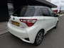 Toyota Yaris 1.5 Hybrid - Luxe Y20 uitvoering - Parelmoer wit -