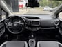 Toyota Yaris 1.5 Hybrid - Luxe Y20 uitvoering - Parelmoer wit -