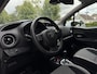Toyota Yaris 1.5 Hybrid - Luxe Y20 uitvoering - Parelmoer wit -