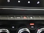 Renault Captur 1.6 E-Tech Hybrid 145 Rive Gauche | AUTOMAAT | Apple Carplay/Android Auto| Cruise & Climate Control | Parkeersensoren Achter