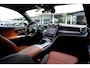 Mercedes-Benz GLC 300e Plug in hybride 4MATIC AMG Line*Perfect MB Onderh.*Luchtvering/Elek. Trekhaak/360/ACC/Burmester/Treeplanken/Bi-Color Leder/HUDLED/DAB/Sfeer/Dodehoek/Apple Carplay-Android/Parkeersens.V+A/19 inch LM*