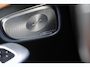 Mercedes-Benz GLC 300e Plug in hybride 4MATIC AMG Line*Perfect MB Onderh.*Luchtvering/Elek. Trekhaak/360/ACC/Burmester/Treeplanken/Bi-Color Leder/HUDLED/DAB/Sfeer/Dodehoek/Apple Carplay-Android/Parkeersens.V+A/19 inch LM*