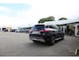 Mercedes-Benz GLC 300e Plug in hybride 4MATIC AMG Line*Perfect MB Onderh.*Luchtvering/Elek. Trekhaak/360/ACC/Burmester/Treeplanken/Bi-Color Leder/HUDLED/DAB/Sfeer/Dodehoek/Apple Carplay-Android/Parkeersens.V+A/19 inch LM*