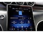 Mercedes-Benz GLC 300e Plug in hybride 4MATIC AMG Line*Perfect MB Onderh.*Luchtvering/Elek. Trekhaak/360/ACC/Burmester/Treeplanken/Bi-Color Leder/HUDLED/DAB/Sfeer/Dodehoek/Apple Carplay-Android/Parkeersens.V+A/19 inch LM*