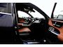 Mercedes-Benz GLC 300e Plug in hybride 4MATIC AMG Line*Perfect MB Onderh.*Luchtvering/Elek. Trekhaak/360/ACC/Burmester/Treeplanken/Bi-Color Leder/HUDLED/DAB/Sfeer/Dodehoek/Apple Carplay-Android/Parkeersens.V+A/19 inch LM*