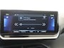 Peugeot e-2008 EV GT 50 kWh Alcantara bekelding | Keyless | Camera | Apple Carplay |